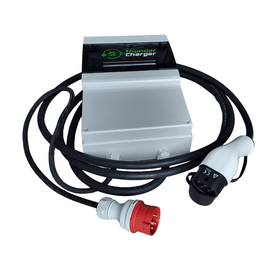 Charging station with Type 2 cable 5m long, 11kW and three-phase plug